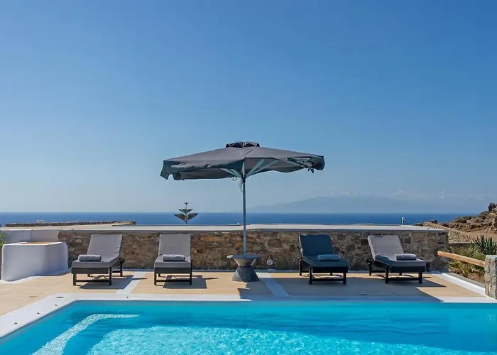 South Star Private Pool Вилла