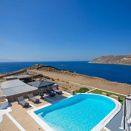 South Star Private Pool Вилла Кало-Ливади